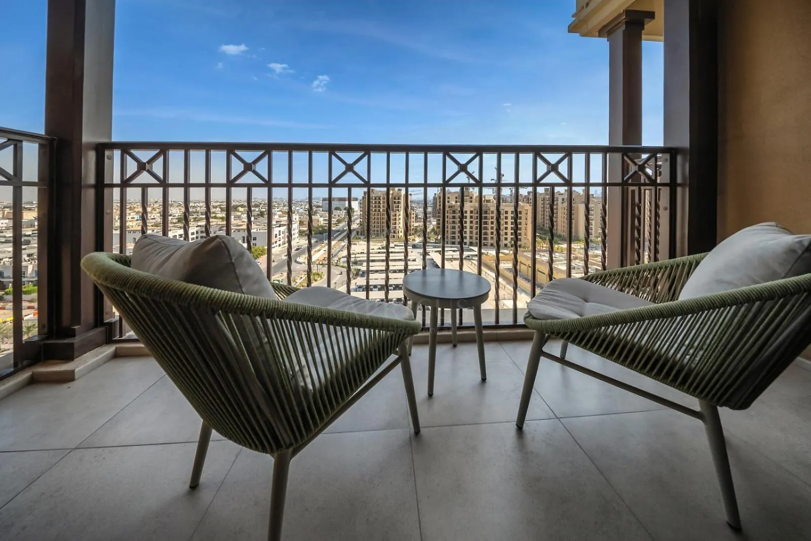 New 1 Bd In Madinat Jumeirah Living Dubai